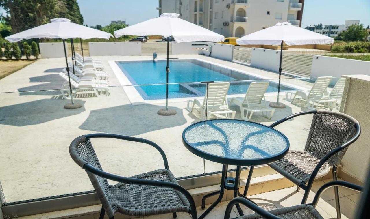 La Dolce Vita Residence Ulcinj Exteriör bild
